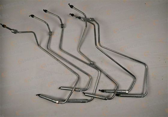 Buen precio Los componentes cepillados del excavador del tubo de suministro de combustible, planchan el tubo de combustible diesel 6156-71-4112 6156-71-4121 en línea